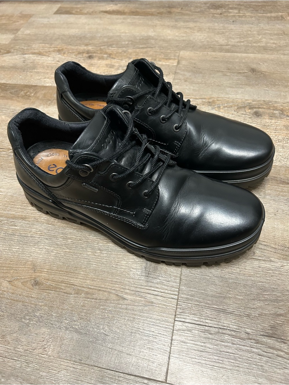 Ecco Track 6 Men SZ 46 US 12 Gore-Tex Low Black Leather Lace-Up Boots Lug Sole